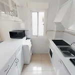 דירה Zola Sea View Apartment, Vistas *